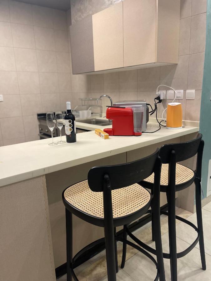 Apartment Al Raha Village - *